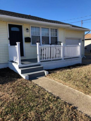 Waterfront home to enjoy this fall season